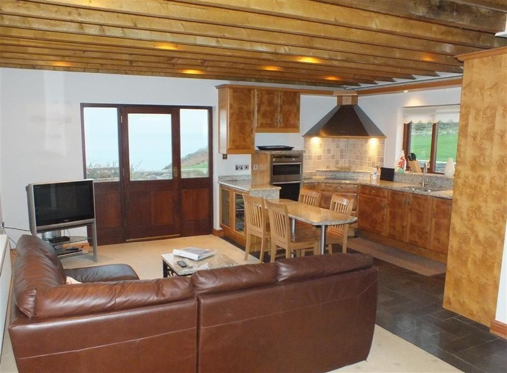 Cable Cottage Fishguard Exterior photo